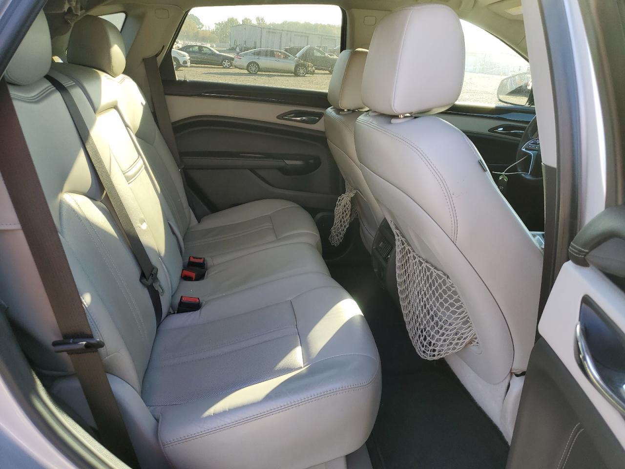 2015 Cadillac SRX VIN 3GYFNBE39FS590883 Copart auction photo, front end / minor dent/scratches damage thumbnail 11