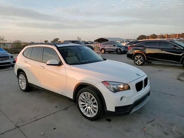 2014 BMW X1 VIN WBAVM1C57EVW52273 Copart auction photo, rear end damage thumbnail 14