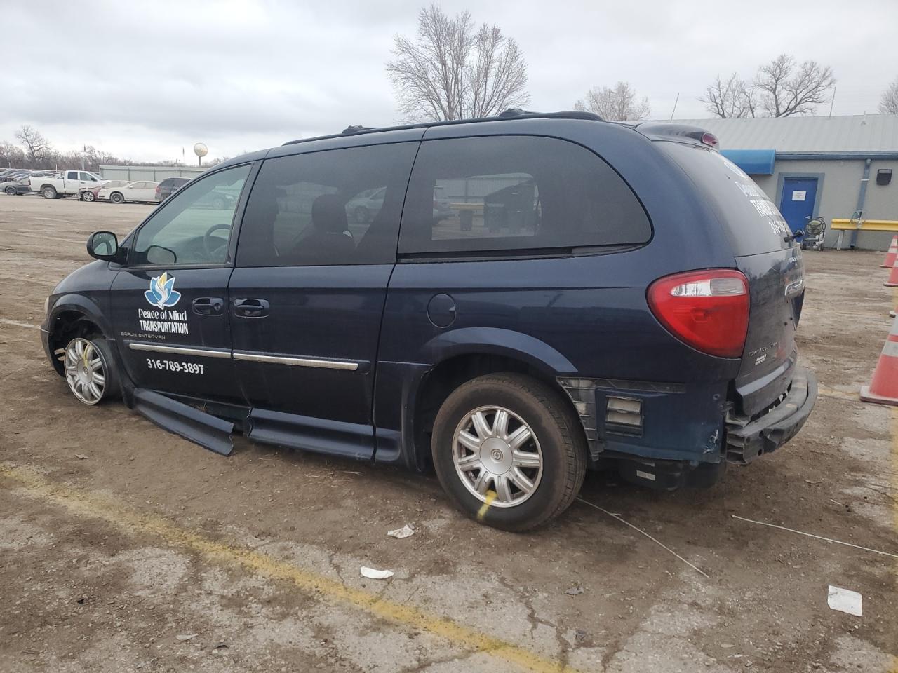 2006 Chrysler Town & Country VIN 2A4GP54L86R753635 Copart auction photo, all over damage thumbnail 2