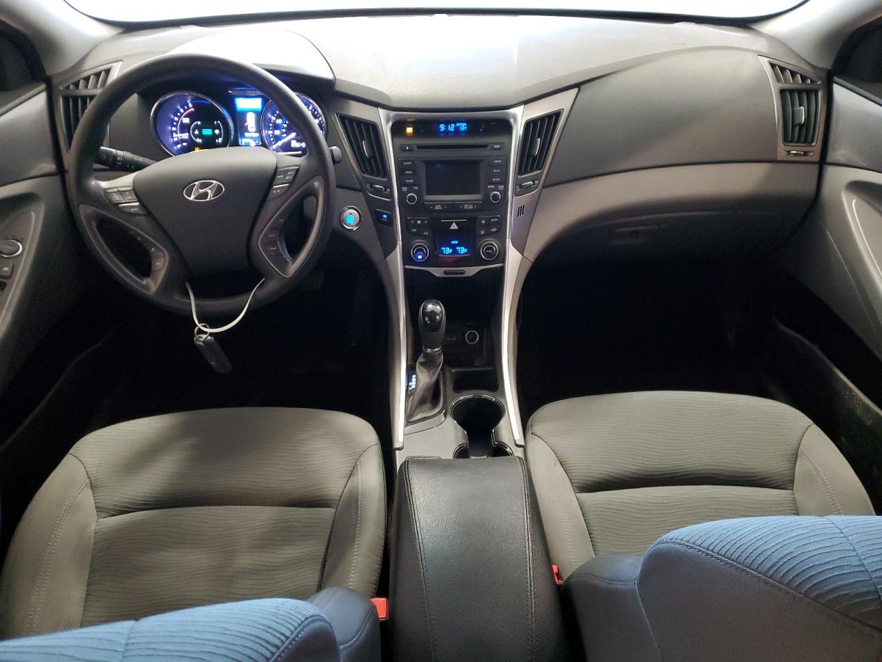 2015 Hyundai Sonata VIN KMHEC4A49FA135224 Copart auction photo, minor dent/scratches damage thumbnail 8