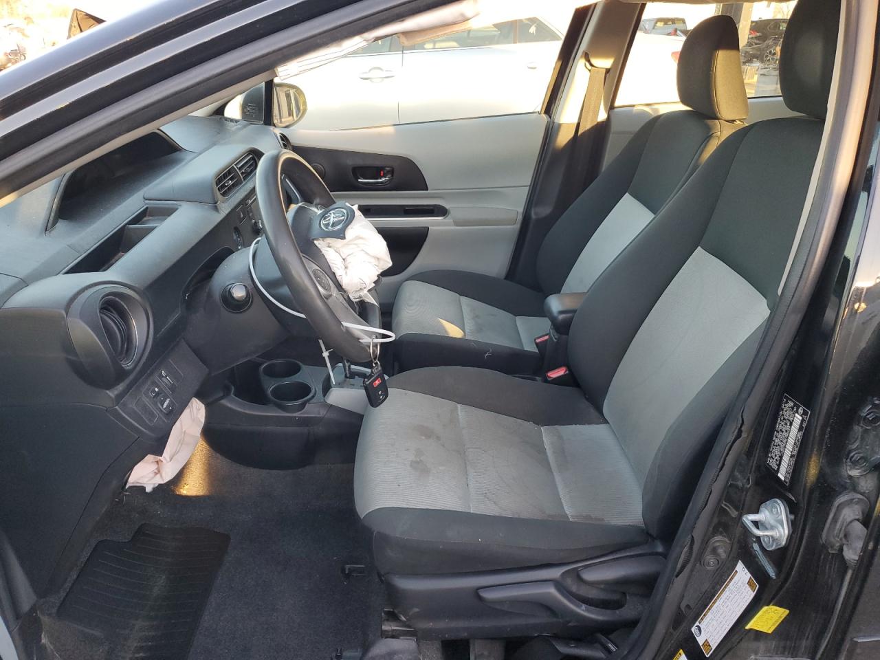 2014 Toyota Prius VIN JTDKDTB39E1565029 Copart auction photo, front end damage thumbnail 7