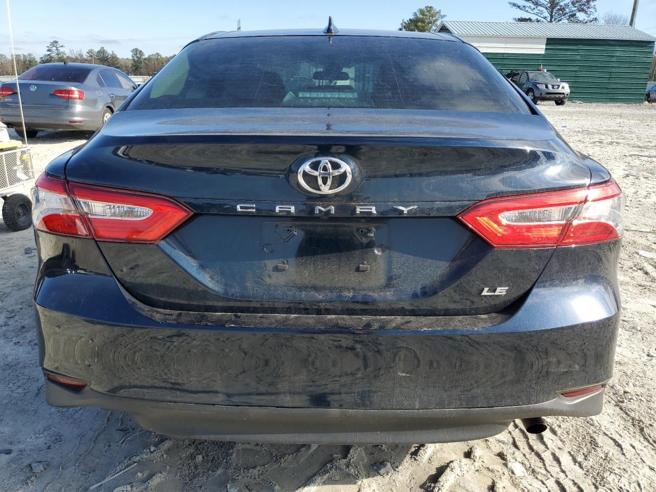2019 Toyota Camry VIN 4T1B11HK5KU781963 Copart auction photo, all over / minor dent/scratches damage thumbnail 6
