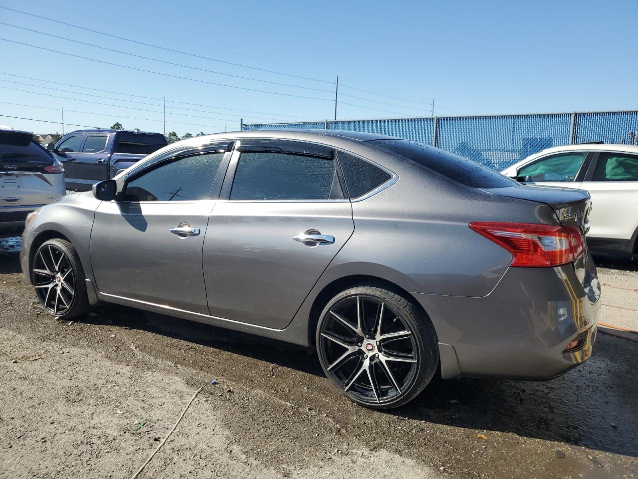 2017 Nissan Sentra VIN 3N1AB7AP9HY233981 Copart auction photo, rear end / front end damage thumbnail 2