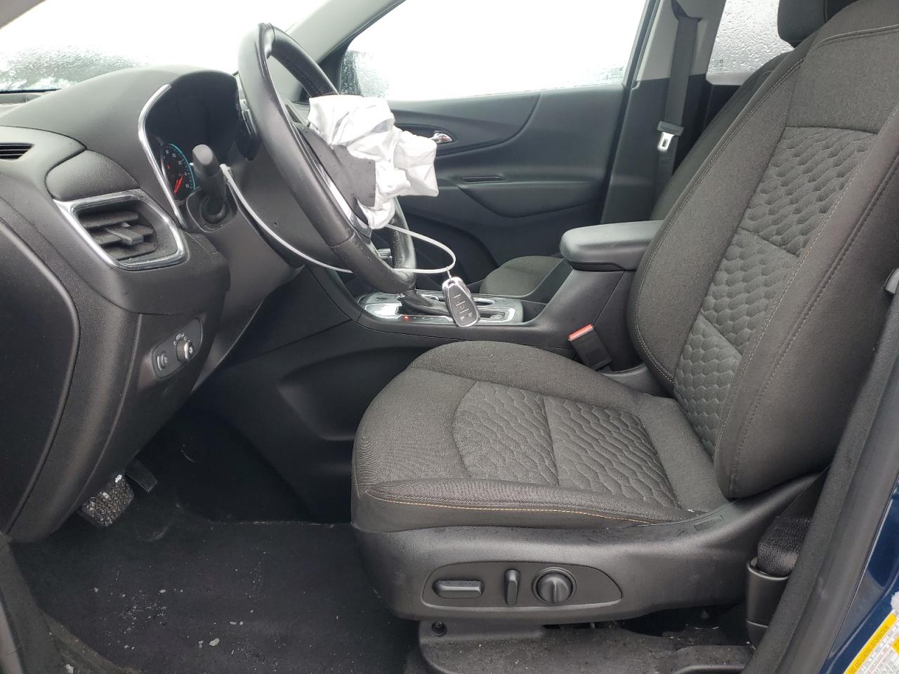 2019 Chevrolet Equinox VIN 2GNAXJEV1K6236247 Copart auction photo, front end / side damage thumbnail 7