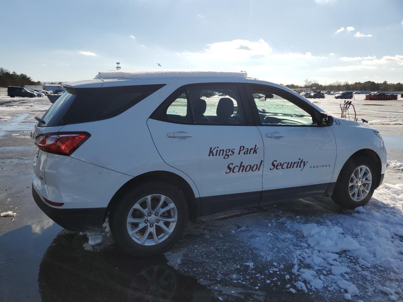 2020 Chevrolet Equinox VIN 2GNAXSEV5L6140998 Copart auction photo, water/flood / minor dent/scratches damage thumbnail 3