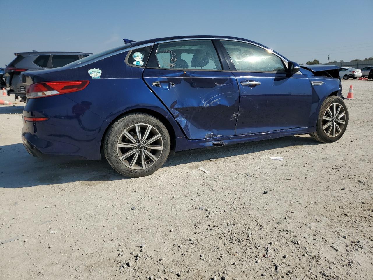 2019 KIA Optima VIN 5XXGU4L13KG299130 Copart auction photo, front end / side damage thumbnail 3