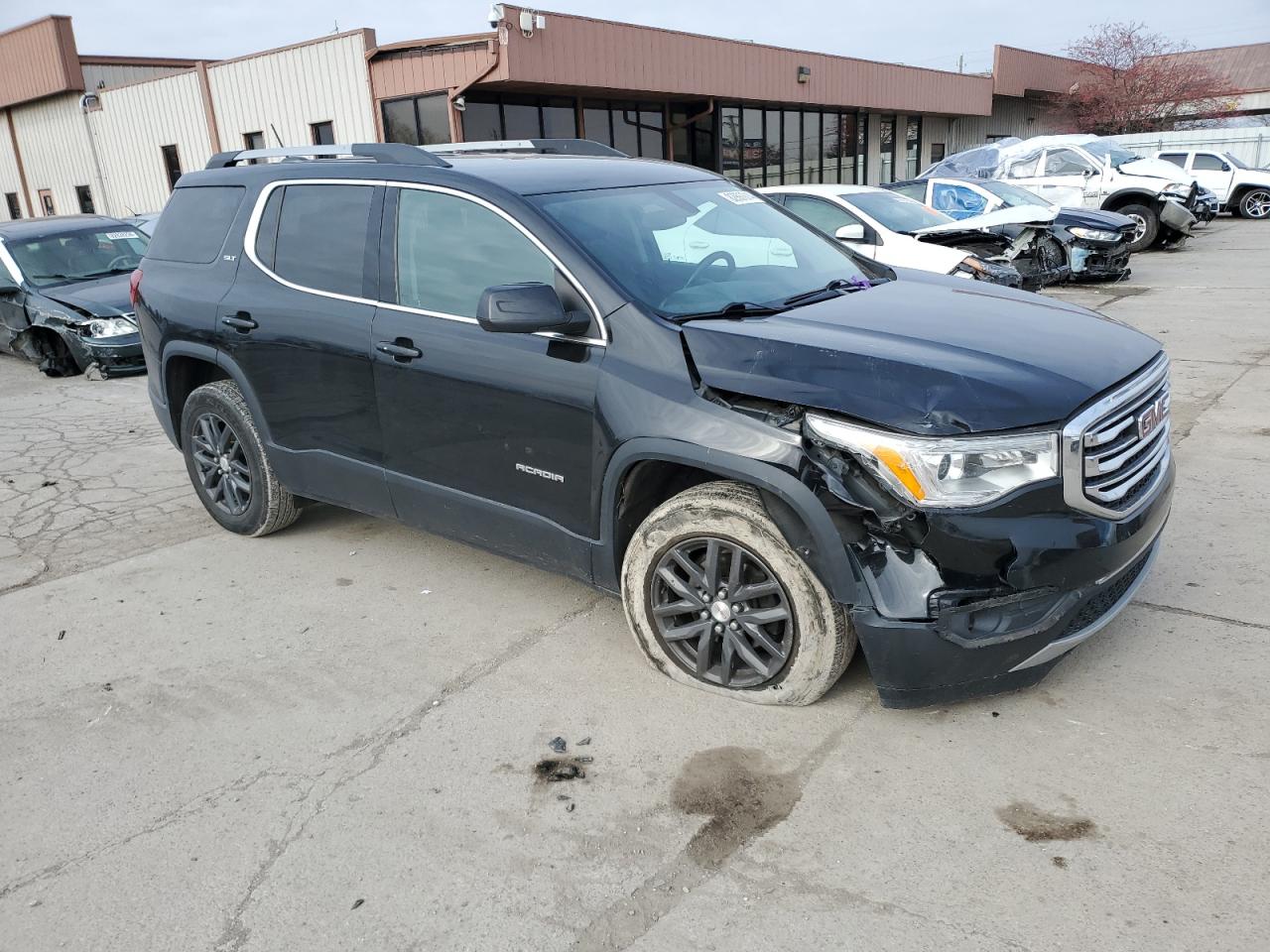2018 GMC Acadia VIN 1GKKNULS3JZ147395 Copart auction photo, side / front end damage thumbnail 4