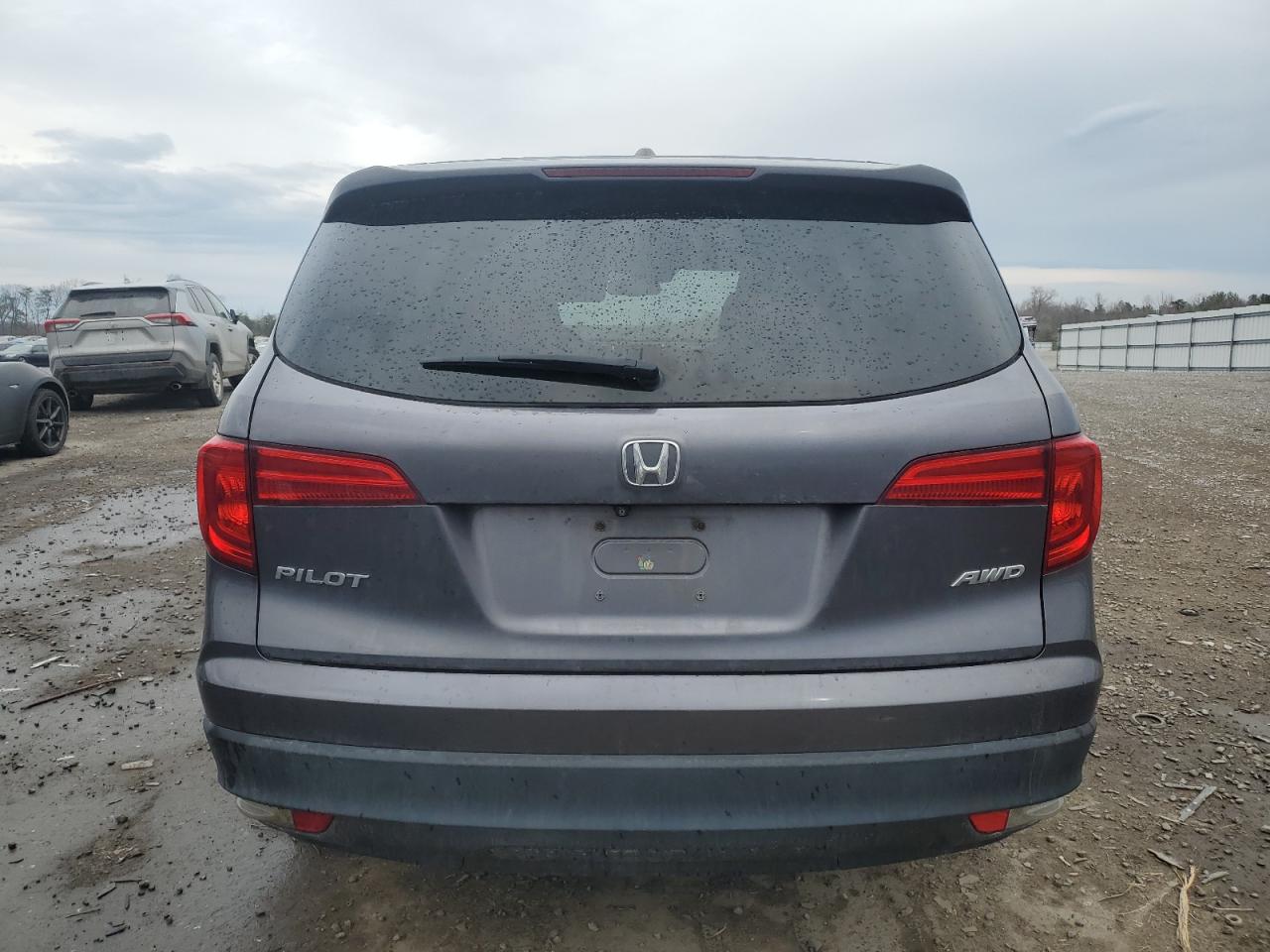 2018 Honda Pilot VIN 5FNYF6H60JB018496 Copart auction photo, front end / side damage thumbnail 6