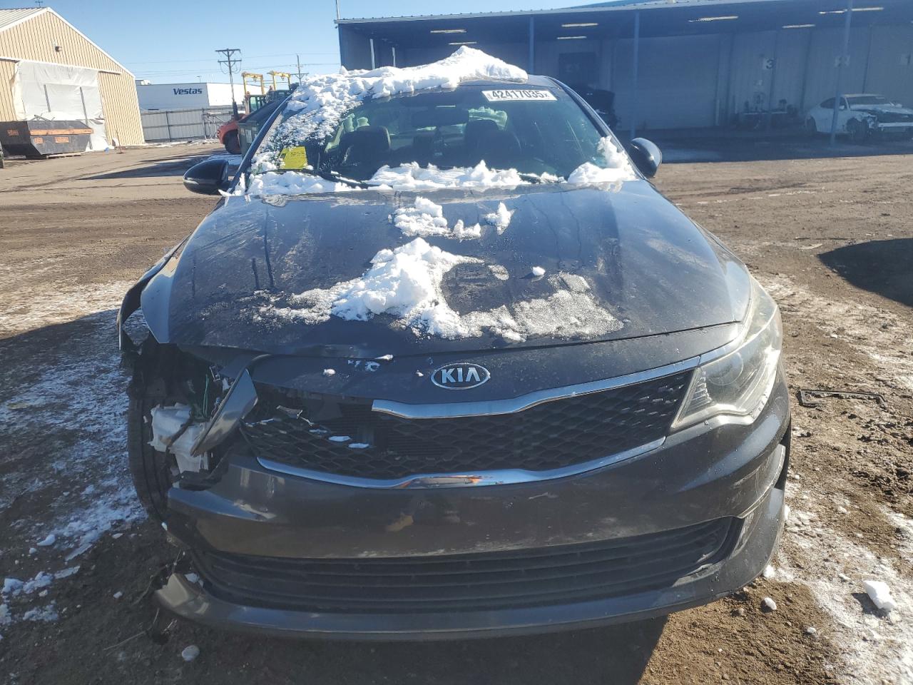 2017 KIA Optima VIN 5XXGT4L11HG142983 Copart auction photo, front end damage thumbnail 5