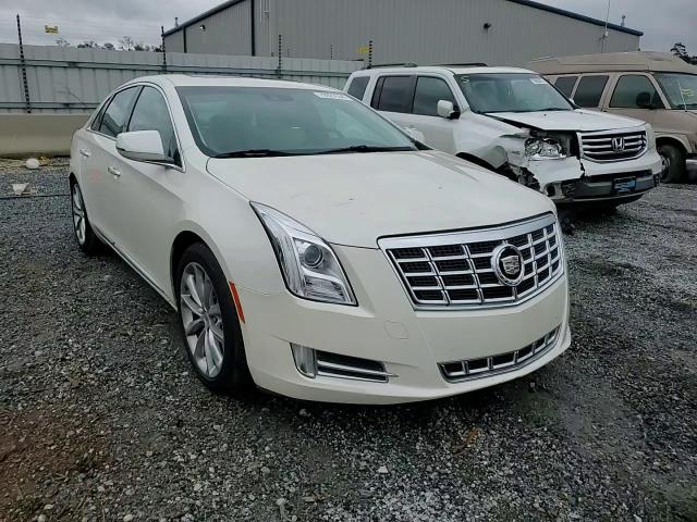 2013 Cadillac XTS VIN 2G61T5S36D9107309 Copart auction photo, front end / minor dent/scratches damage thumbnail 11