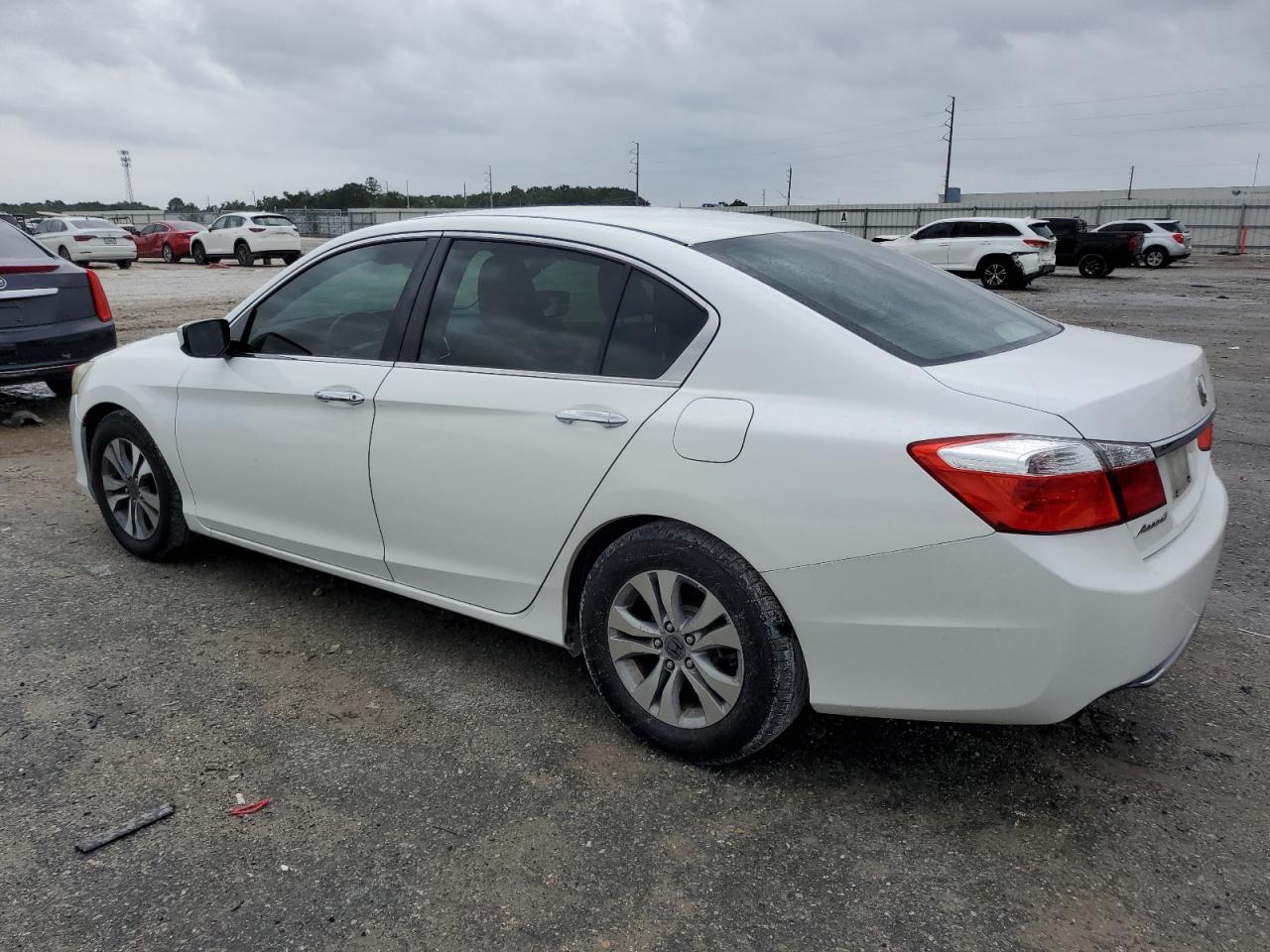 2013 Honda Accord VIN 1HGCR2F35DA087072 Copart auction photo, minor dent/scratches damage thumbnail 2