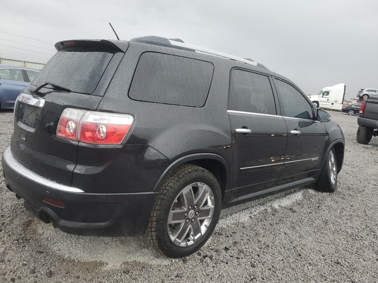 2011 GMC Acadia VIN 1GKKVTED3BJ371212 Copart auction photo, front end damage thumbnail 3