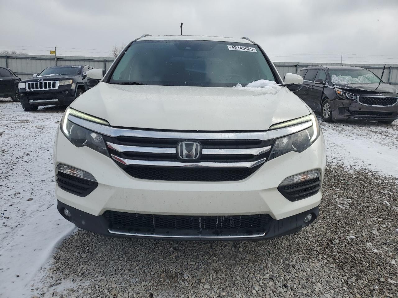 2018 Honda Pilot VIN 5FNYF6H99JB028034 Copart auction photo, rear end damage thumbnail 5