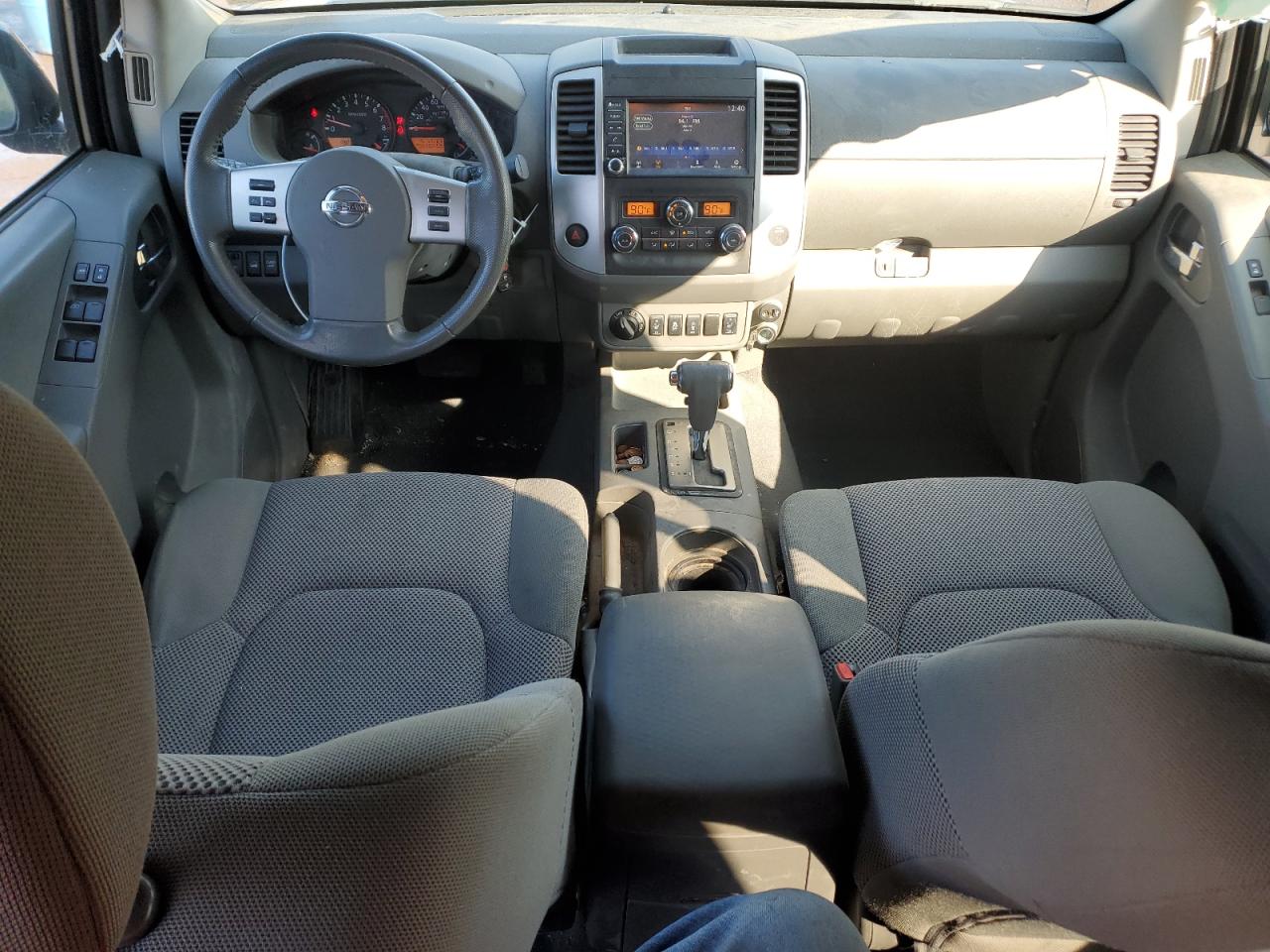 2019 Nissan Navara (Frontier) VIN 1N6AD0EV5KN875445 Copart auction photo, undercarriage / front end damage thumbnail 8