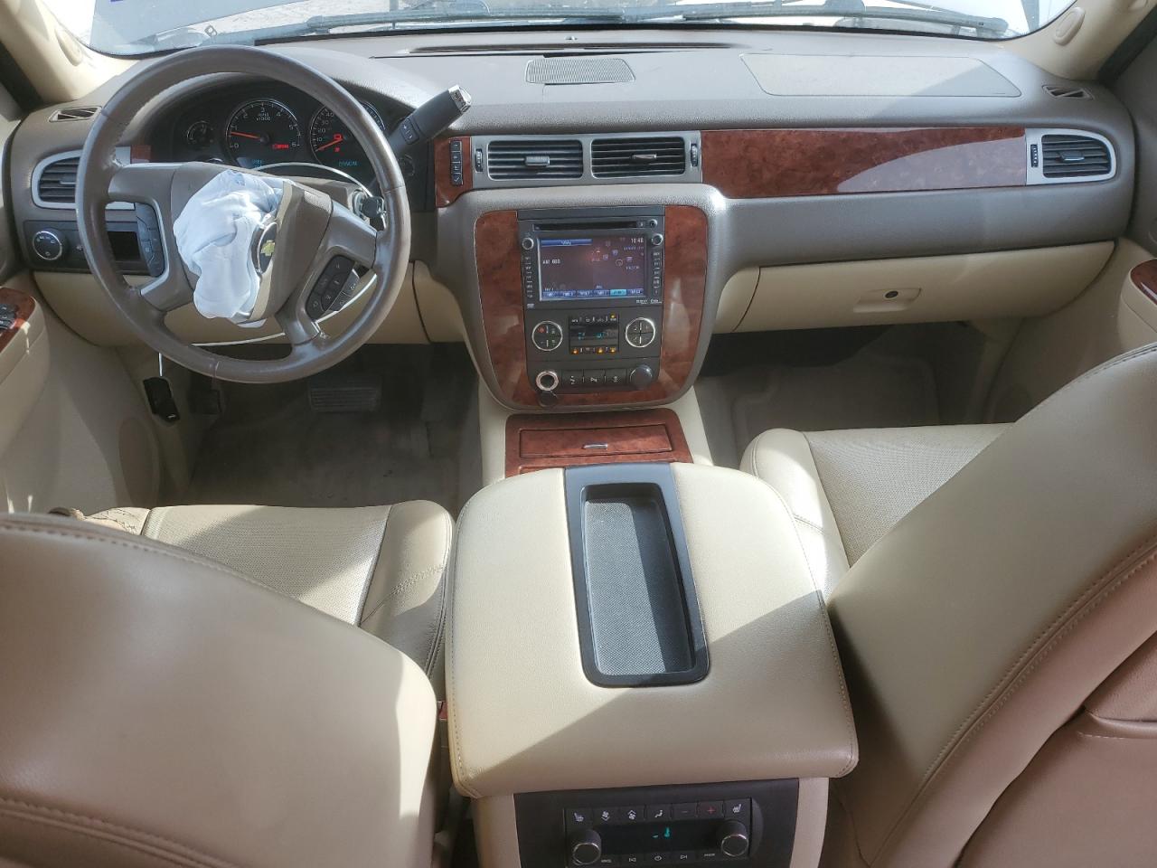 2014 Chevrolet Tahoe VIN 1GNSCCE00ER107358 Copart auction photo, front end damage thumbnail 8