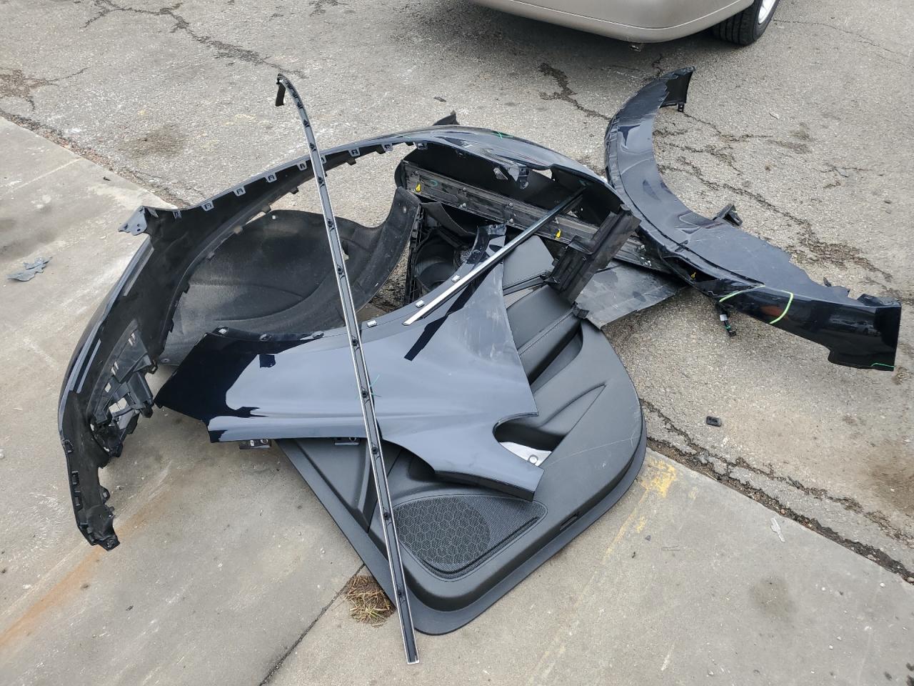 2020 Buick Envision VIN LRBFXCSA2LD034711 Copart auction photo, front end / mechanical damage thumbnail 13