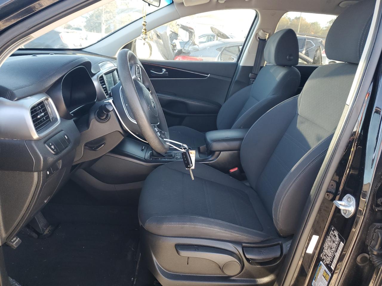 2019 KIA Sorento VIN 5XYPG4A35KG523022 Copart auction photo, all over damage thumbnail 7