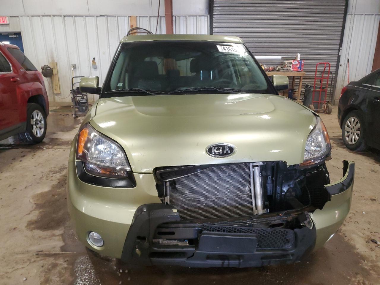 2011 KIA Soul VIN KNDJT2A2XB7313672 Copart auction photo, front end / side damage thumbnail 5