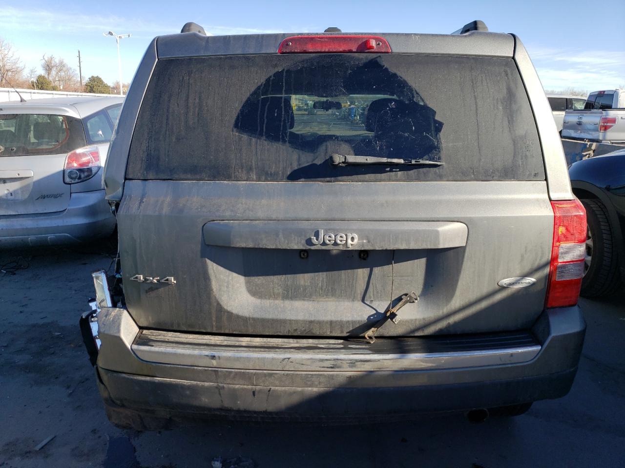 2011 Jeep Liberty (Patriot) VIN 1J4NF4GB9BD227471 Copart auction photo, rear end / side damage thumbnail 6