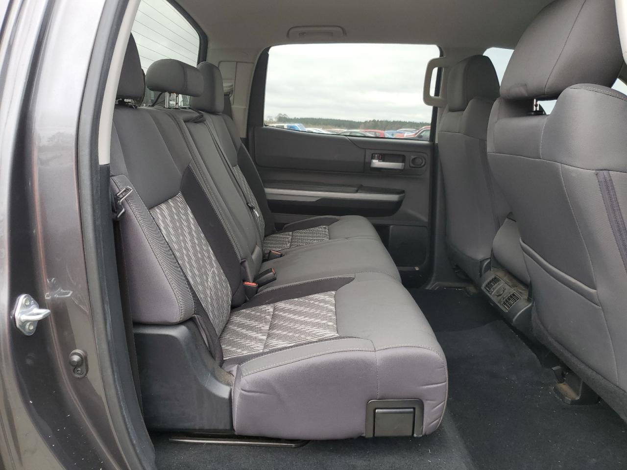 2021 Toyota Tundra VIN 5TFDY5F12MX999547 Copart auction photo, side damage thumbnail 10