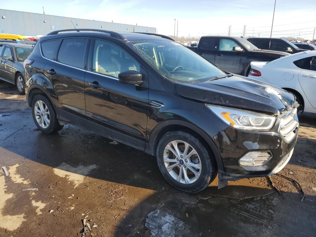 2018 Ford Escape VIN 1FMCU9HD6JUD31507 Copart auction photo, front end damage thumbnail 4