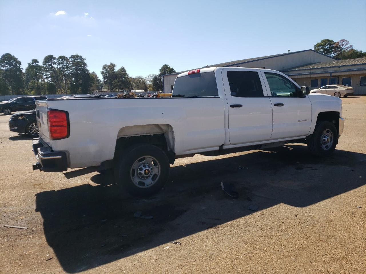 2019 Chevrolet Silverado VIN 1GC1CREG8KF133790 Copart auction photo, side damage thumbnail 3