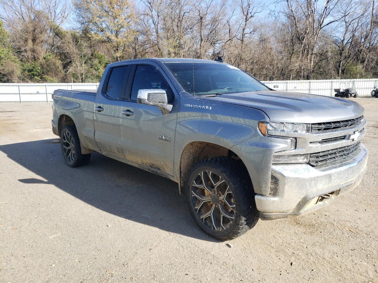 2019 Chevrolet Silverado VIN 1GCRYDED6KZ179081 Copart auction photo, rear end damage thumbnail 4
