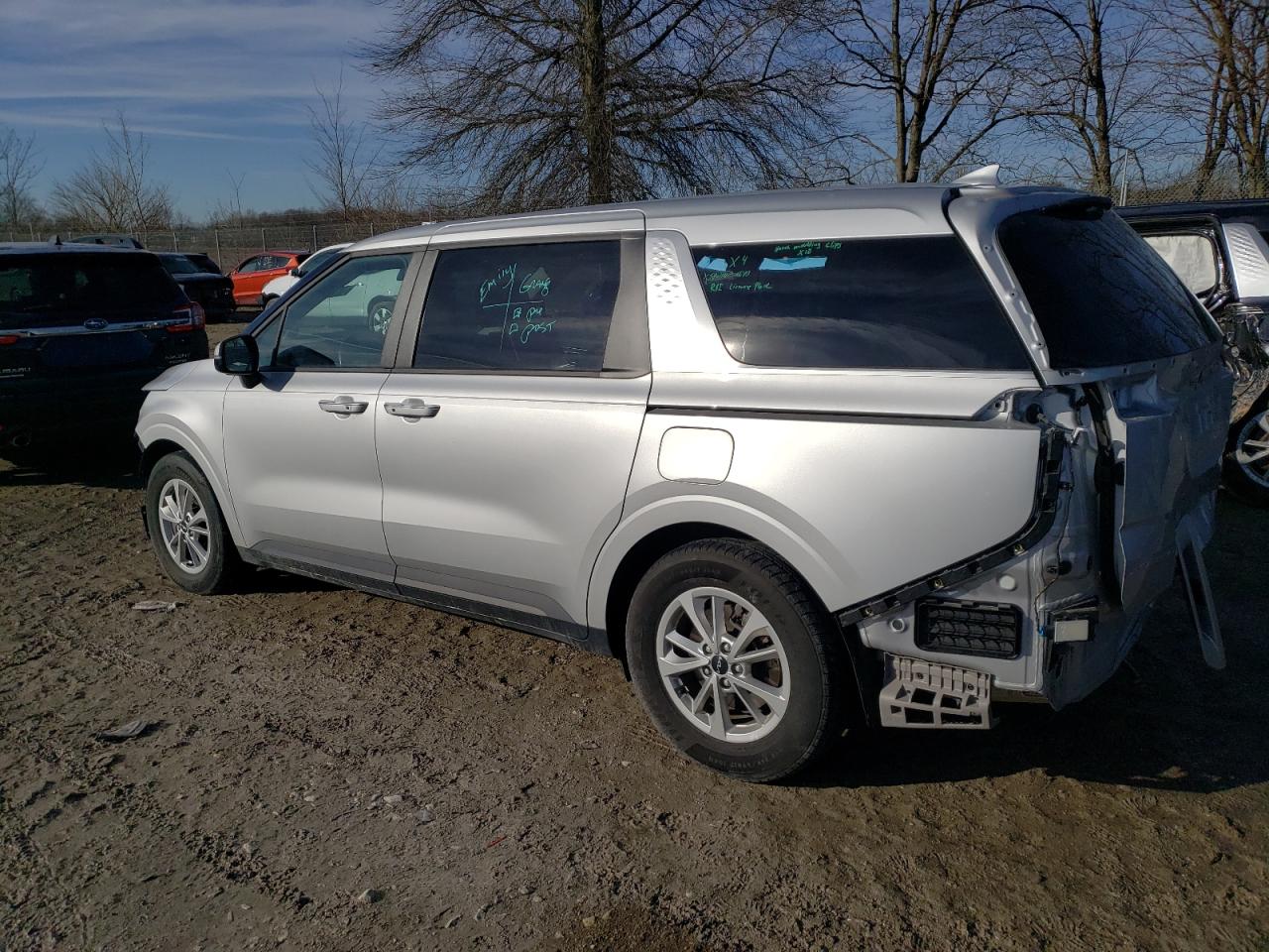 2023 KIA Carnival VIN KNDNB4H37P6197536 Copart auction photo, all over damage thumbnail 2