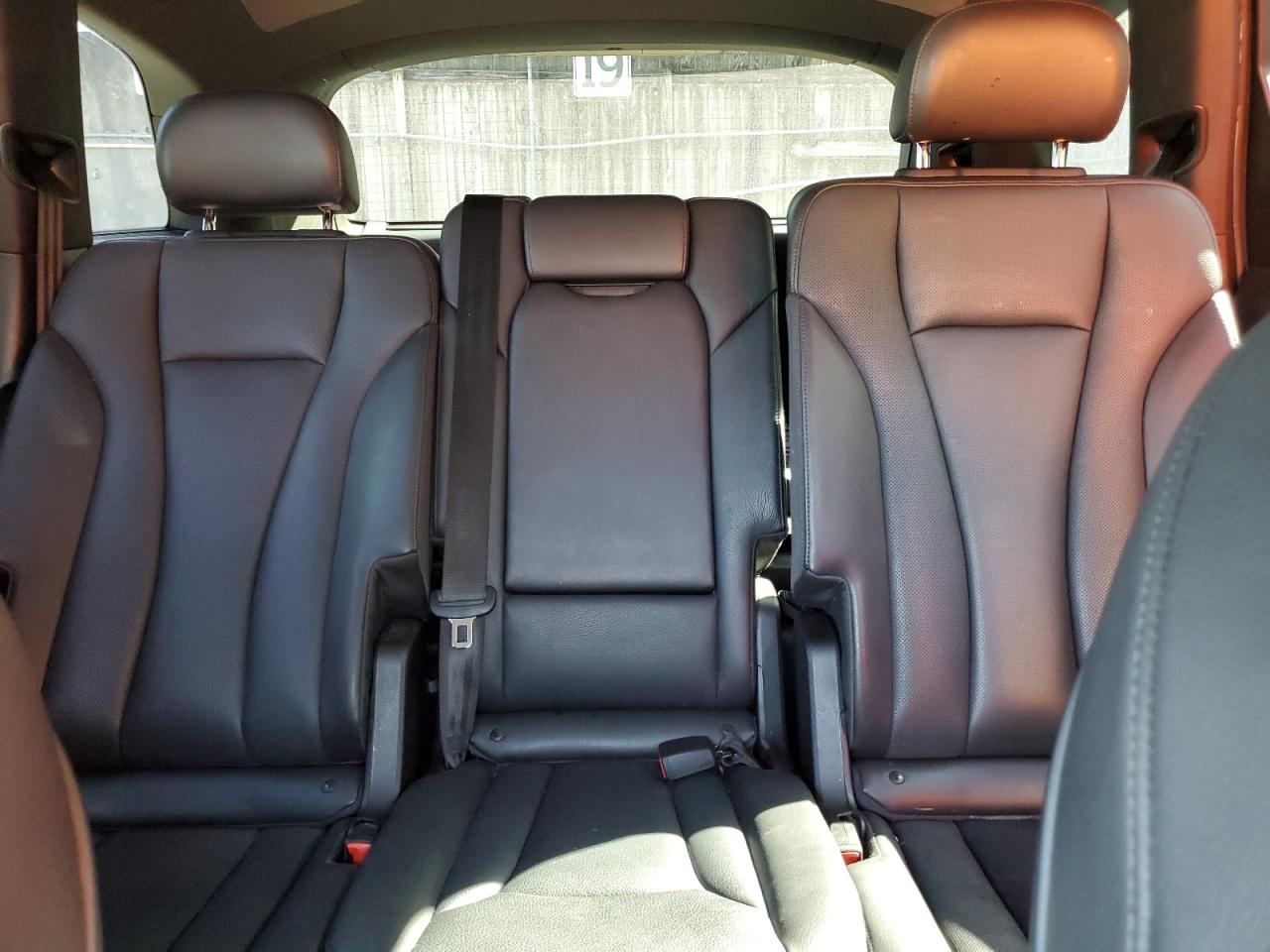 2018 Audi Q7 VIN WA1LAAF71JD039527 Copart auction photo, front end damage thumbnail 10