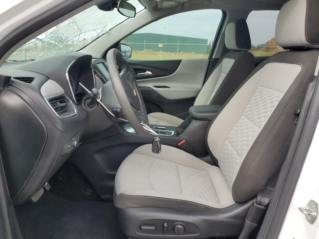 2020 Chevrolet Equinox VIN 2GNAXHEV7L6101915 Copart auction photo, top/roof / front end damage thumbnail 7