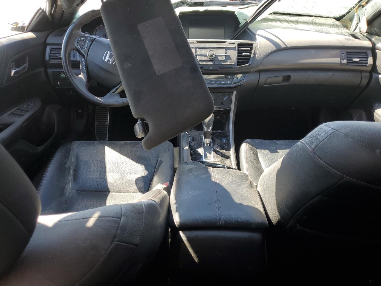 2017 Honda Accord VIN 1HGCR2F13HA261404 Copart auction photo, all over damage thumbnail 8