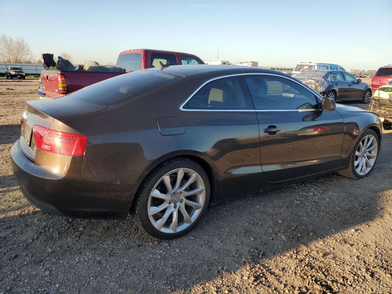 2013 Audi A5 VIN WAULFAFR1DA049101 Copart auction photo, undercarriage / minor dent/scratches damage thumbnail 3
