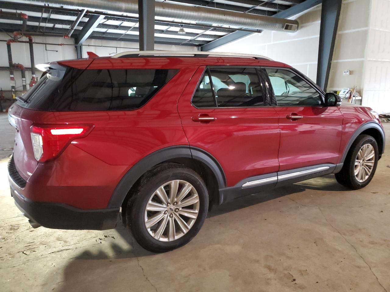 2020 Ford Explorer VIN 1FMSK8FH4LGB40042 Copart auction photo, undercarriage / all over damage thumbnail 3