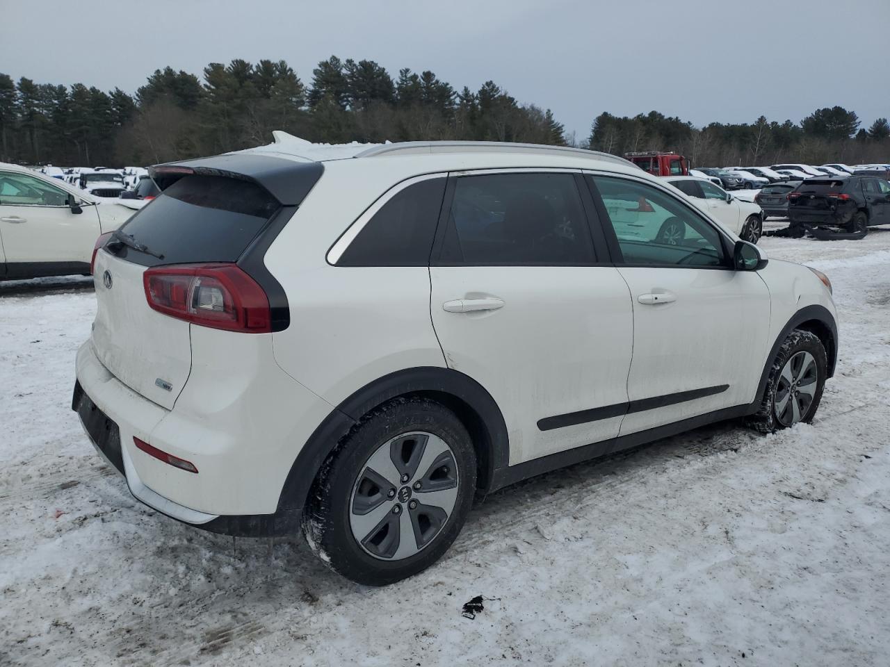 2019 KIA Niro VIN KNDCB3LC7K5316516 Copart auction photo, front end damage thumbnail 3