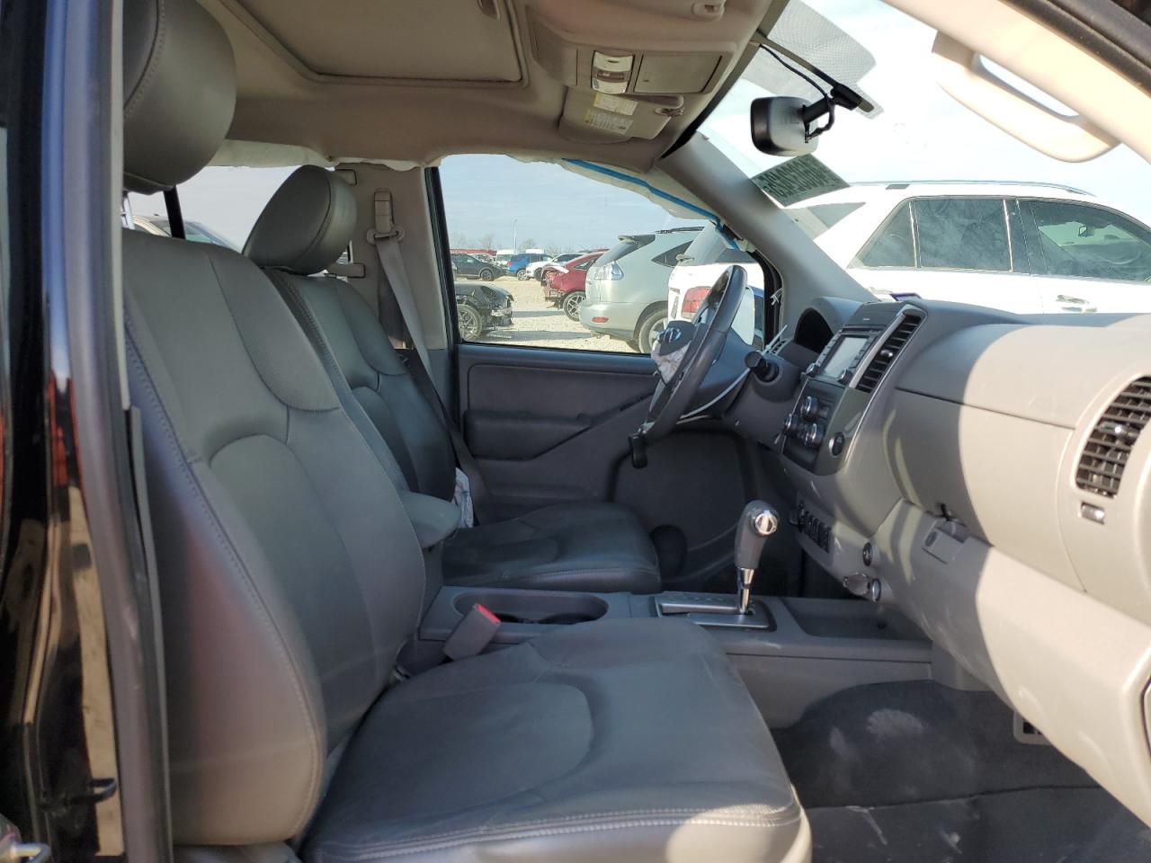 2019 Nissan Navara (Frontier) VIN 1N6AD0EV0KN776712 Copart auction photo, undercarriage damage thumbnail 7