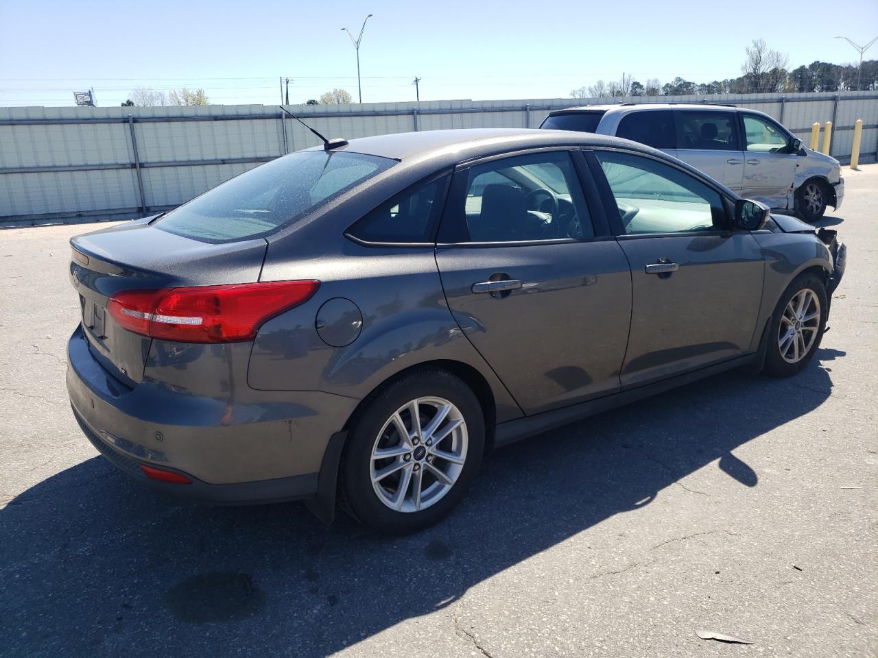2016 Ford Focus VIN 1FADP3F28GL261060 Copart auction photo, front end damage thumbnail 3
