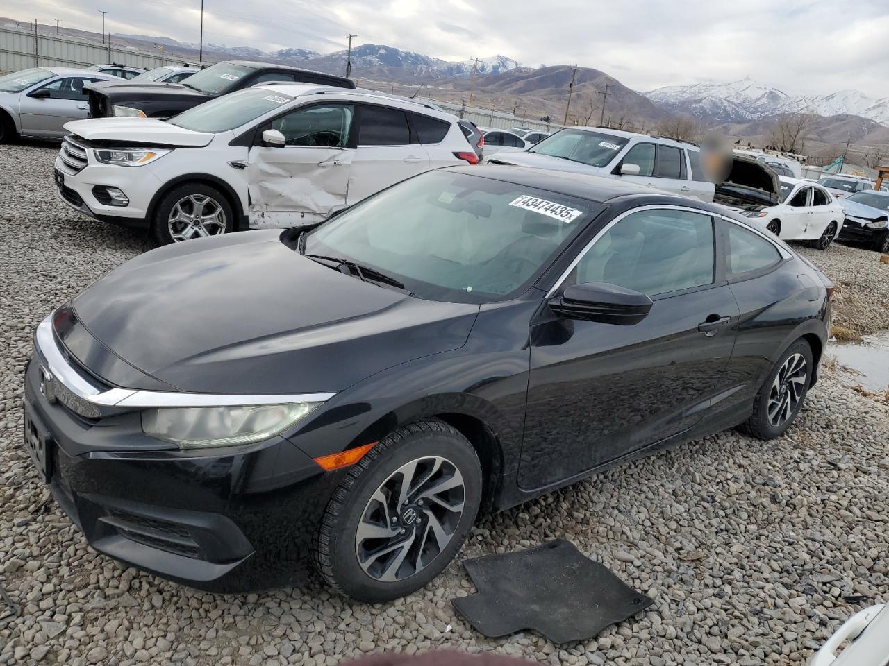 2017 Honda Civic VIN 2HGFC4B09HH300585