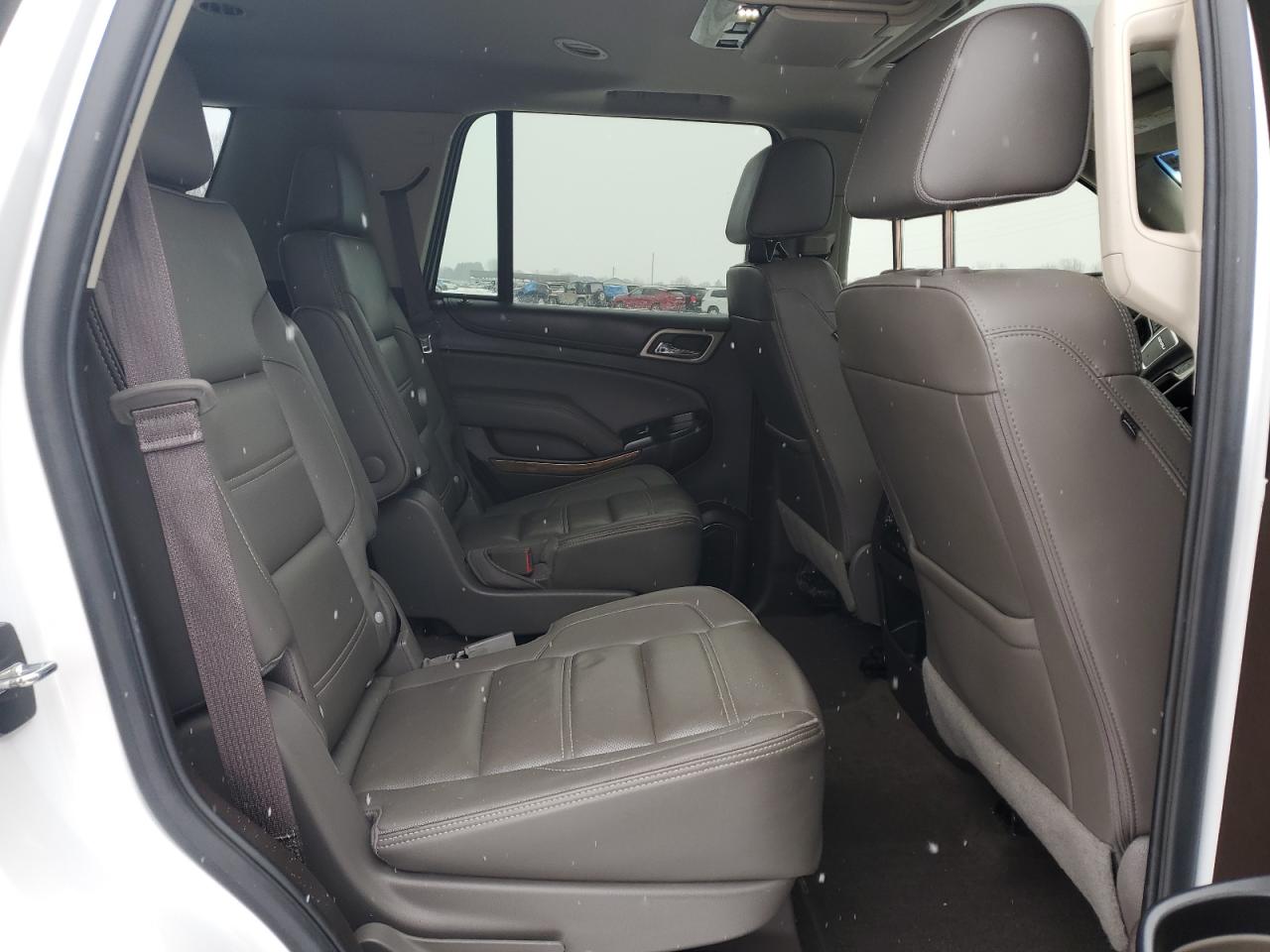 2017 GMC Yukon VIN 1GKS2CKJ7HR165386 Copart auction photo, front end / side damage thumbnail 11