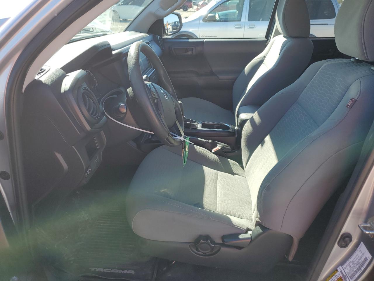 2019 Toyota Tacoma VIN 5TFAX5GNXKX156541 Copart auction photo, rear end damage thumbnail 7