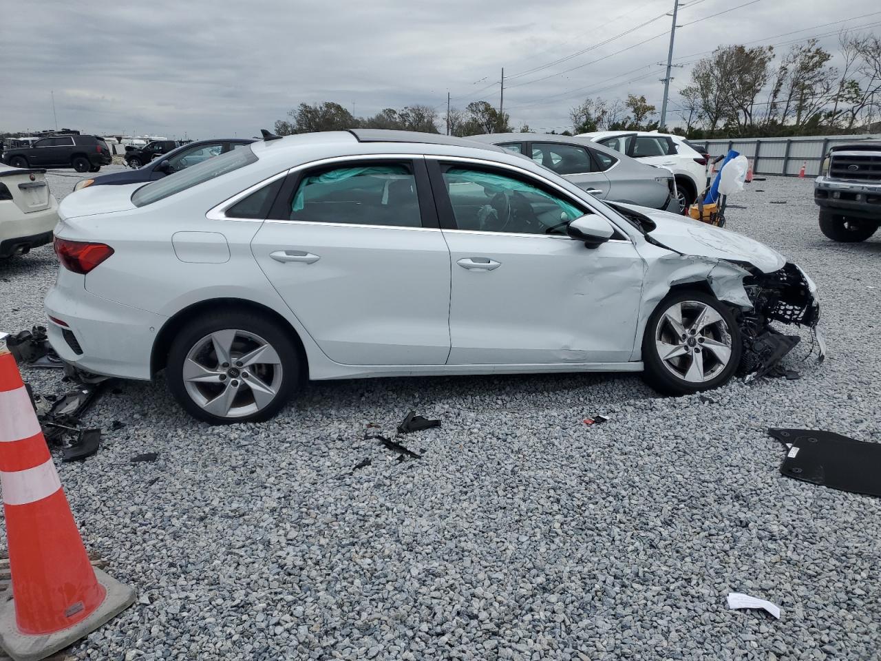 2023 Audi A3 VIN WAUAUDGY2PA085243 Copart auction photo, front end / side damage thumbnail 3