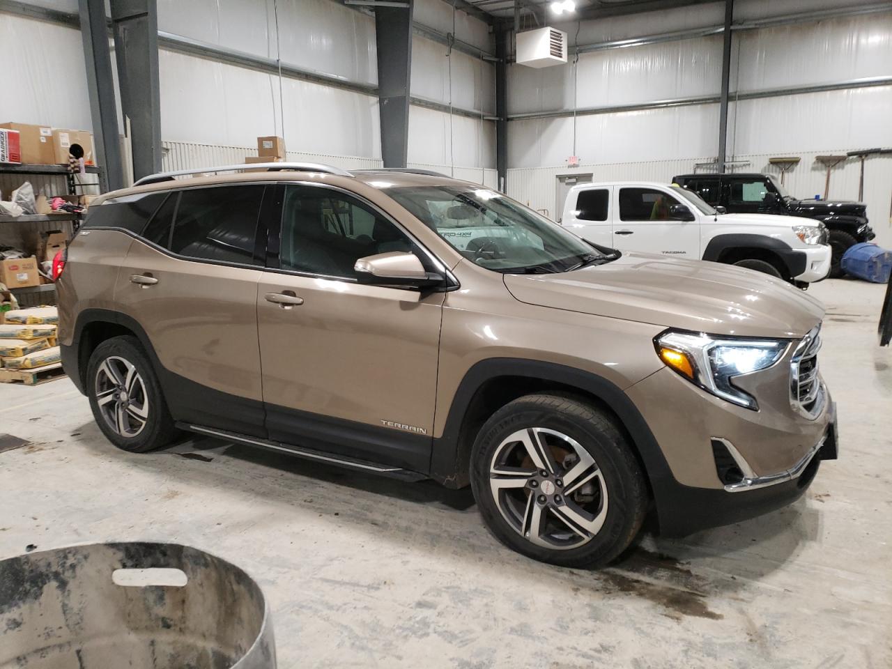 2018 GMC Terrain VIN 3GKALWEU7JL311749 Copart auction photo, front end damage thumbnail 4