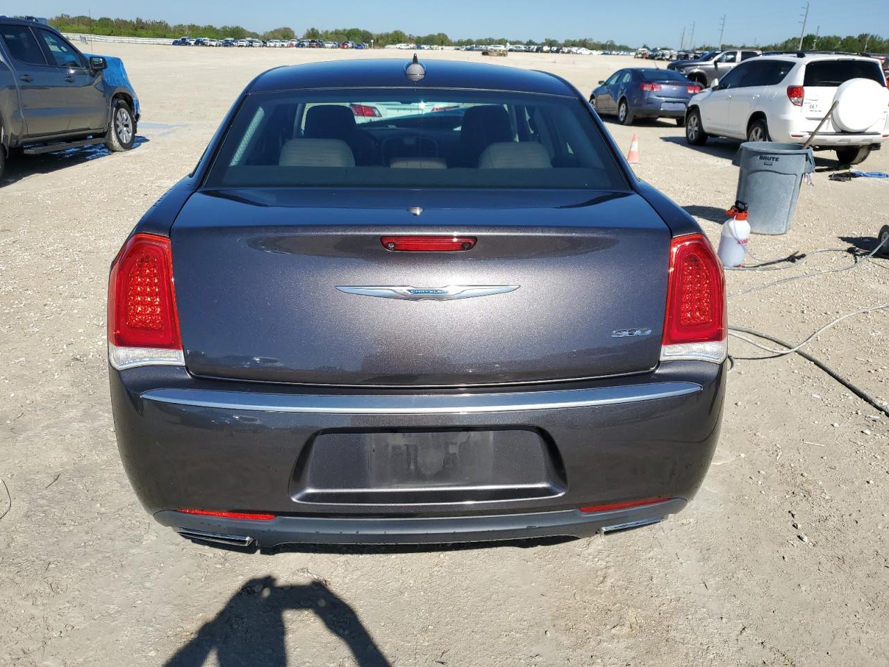 2018 Chrysler 300 VIN 2C3CCAAG8JH191349 Copart auction photo, front end damage thumbnail 6