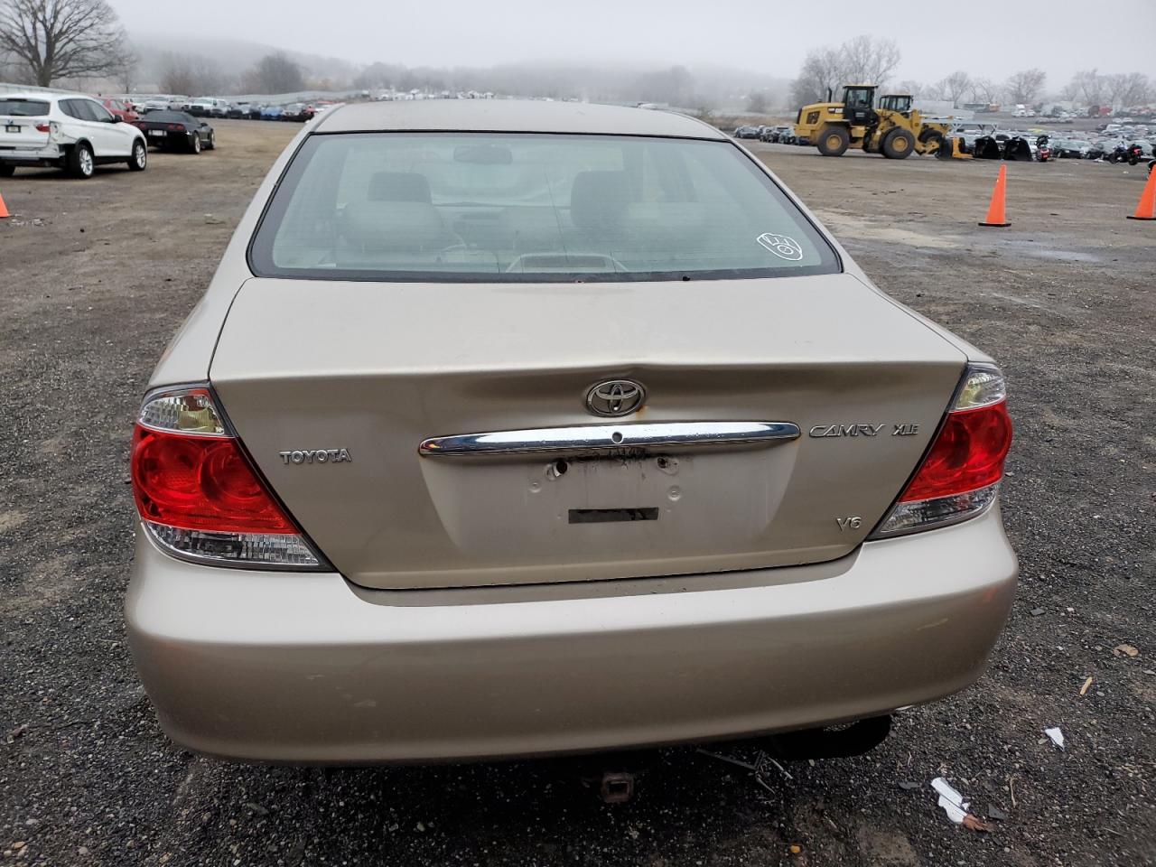 2006 Toyota Camry VIN 4T1BF30K96U635645 Copart auction photo, front end damage thumbnail 6