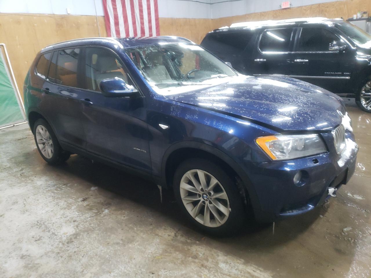 2014 BMW X3 VIN 5UXWX9C53E0D38535 Copart auction photo, front end / minor dent/scratches damage thumbnail 4