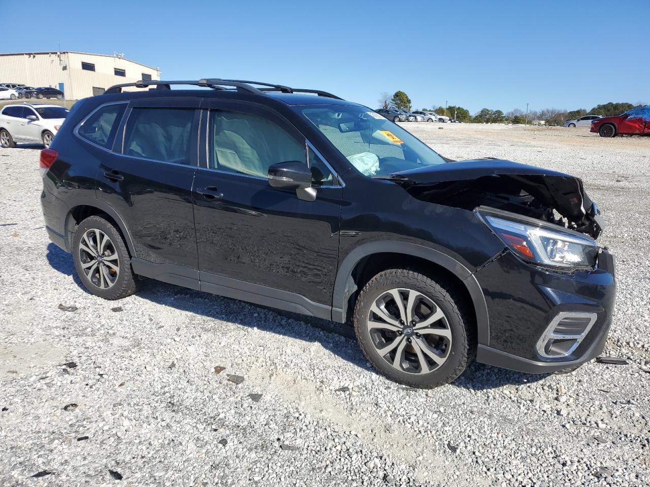2019 Subaru Forester VIN JF2SKAUC1KH456849 Copart auction photo, front end / minor dent/scratches damage thumbnail 4
