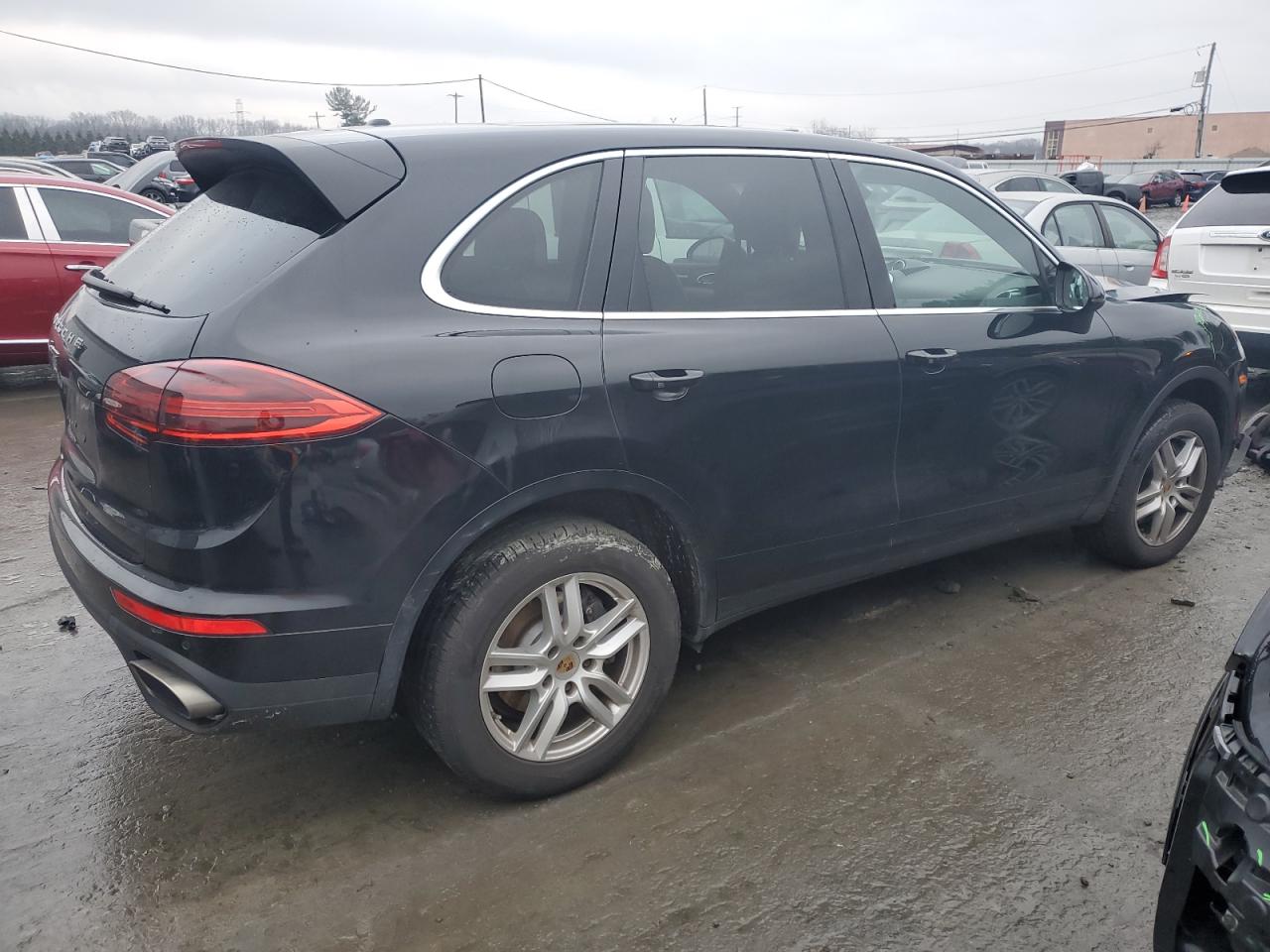 2018 Porsche Cayenne VIN WP1AA2A25JKA05647 Copart auction photo, front end damage thumbnail 3