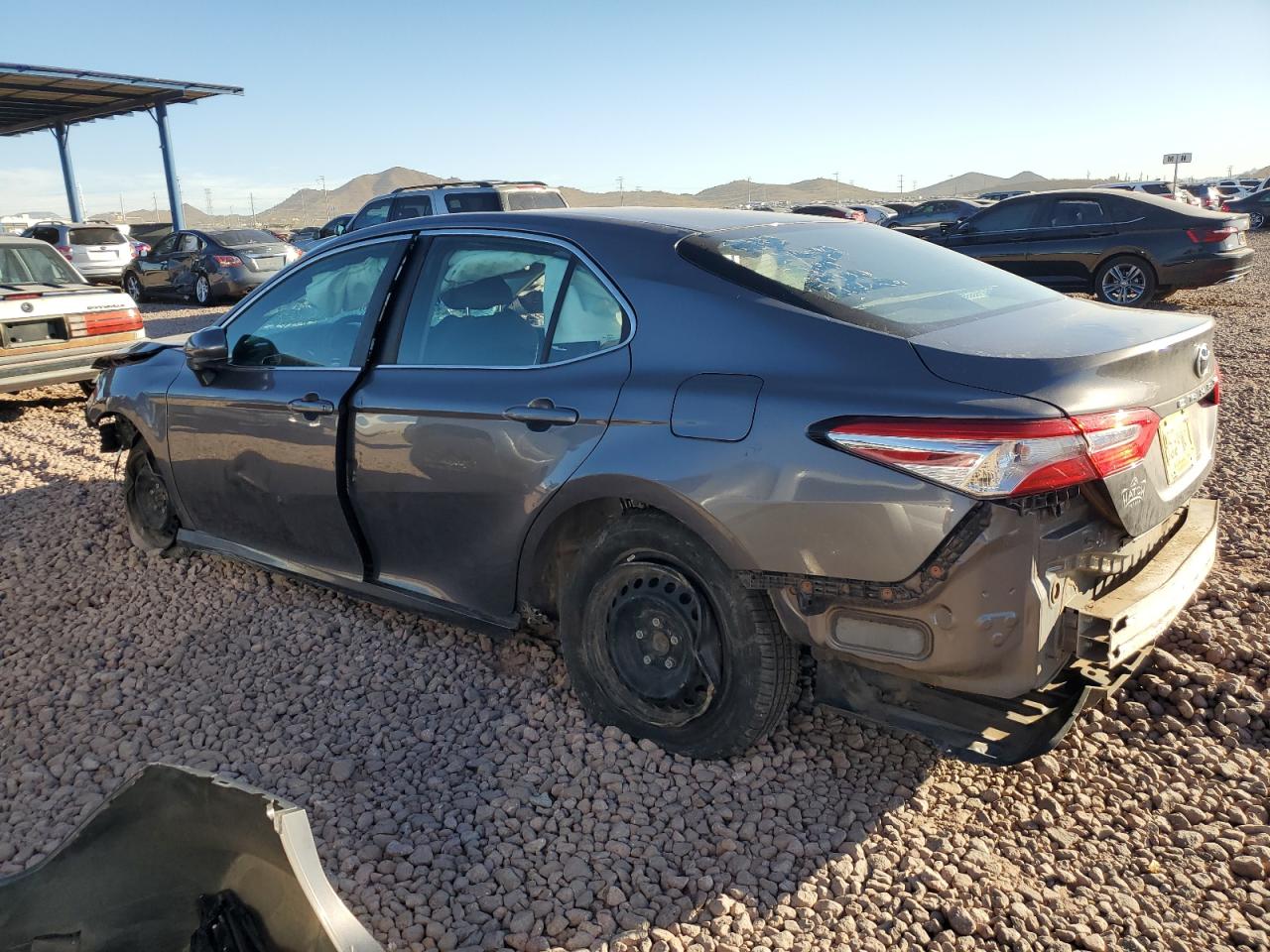 2018 Toyota Camry VIN 4T1B11HK5JU532786 Copart auction photo, all over damage thumbnail 2