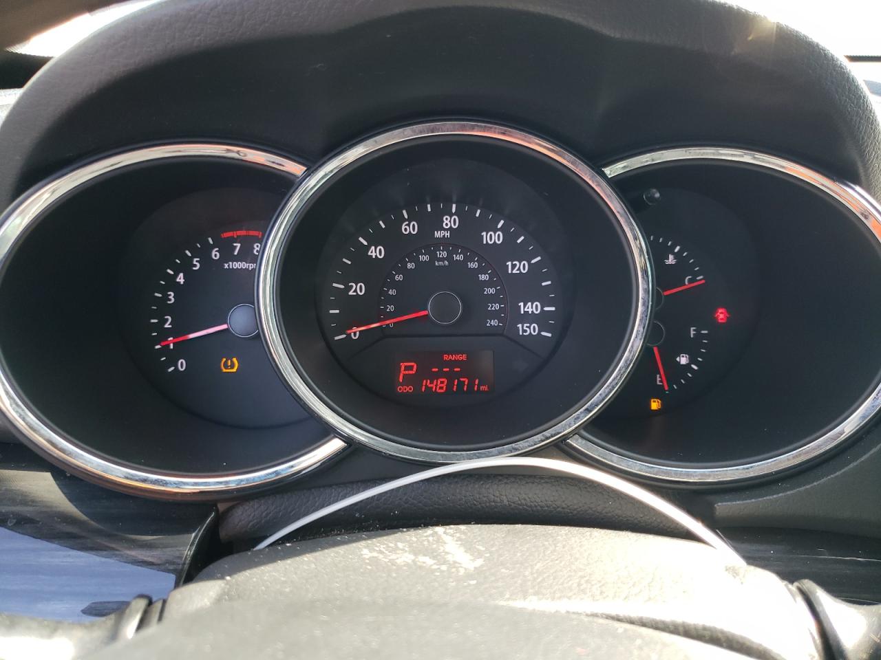 2013 KIA Sorento VIN 5XYKT3A66DG417840 Copart auction photo, vandalism damage thumbnail 9