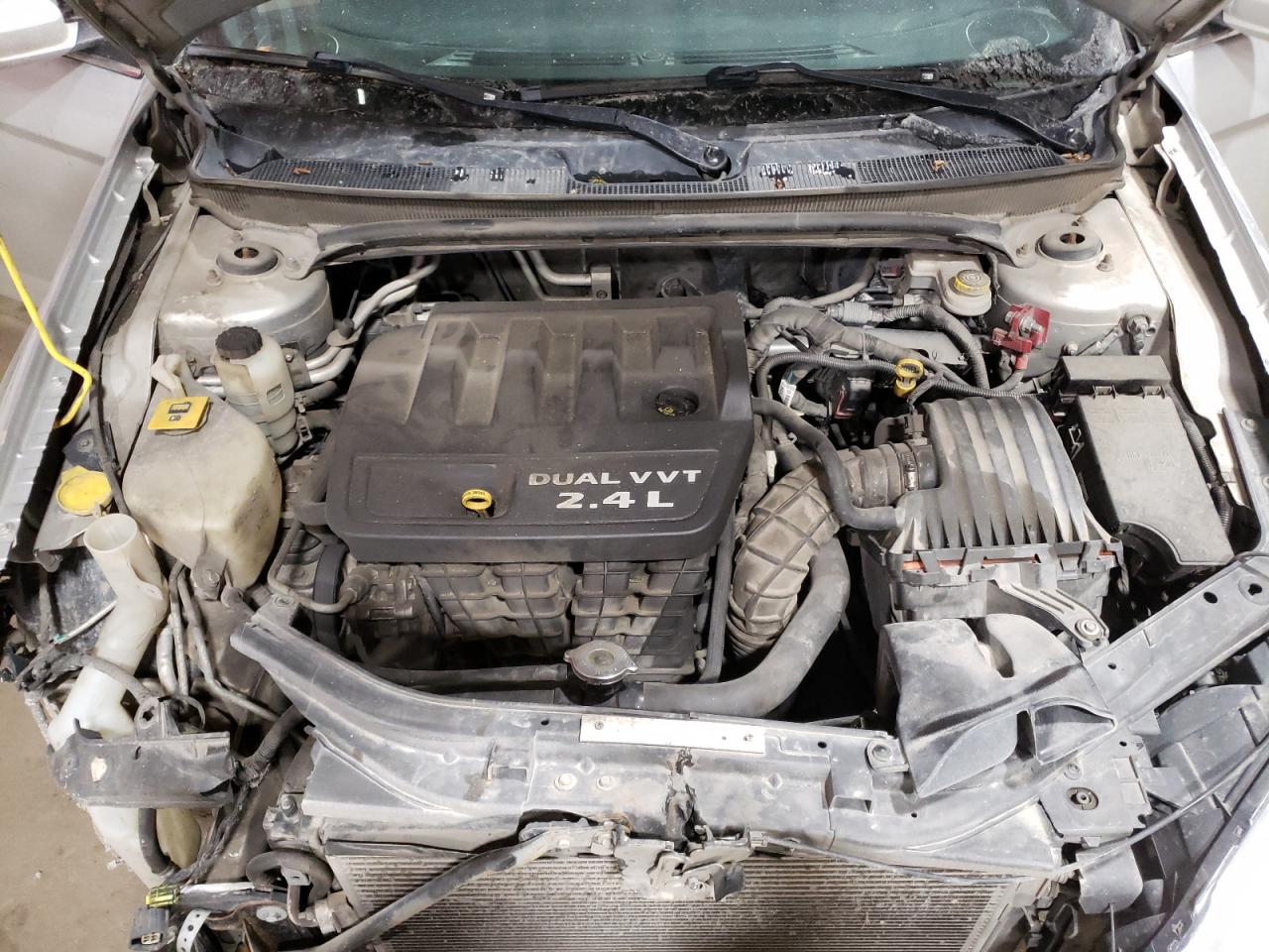 2012 Chrysler 200 VIN 1C3CCBAB8CN222524 Copart auction photo, front end / side damage thumbnail 11