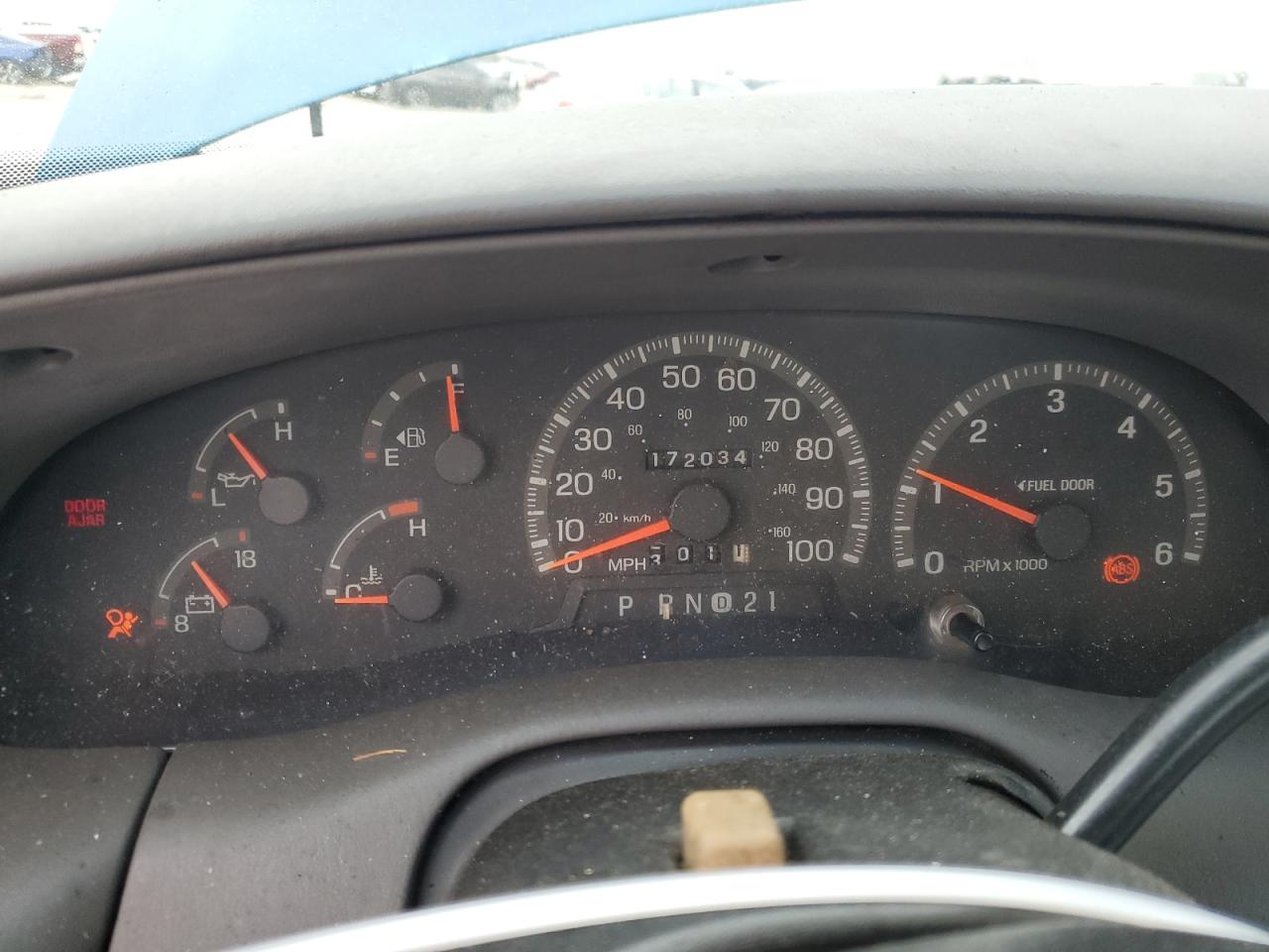 1997 Ford F-150 VIN 1FTDF18W8VNC65158 Copart auction photo, front end damage thumbnail 9